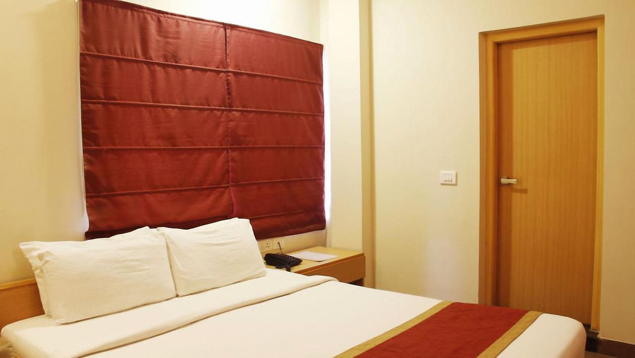 Classic Luxury Service Apartments Visakhapatnam Exteriör bild
